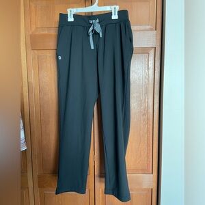 Women’s Scrub pants by Figs. Size Small